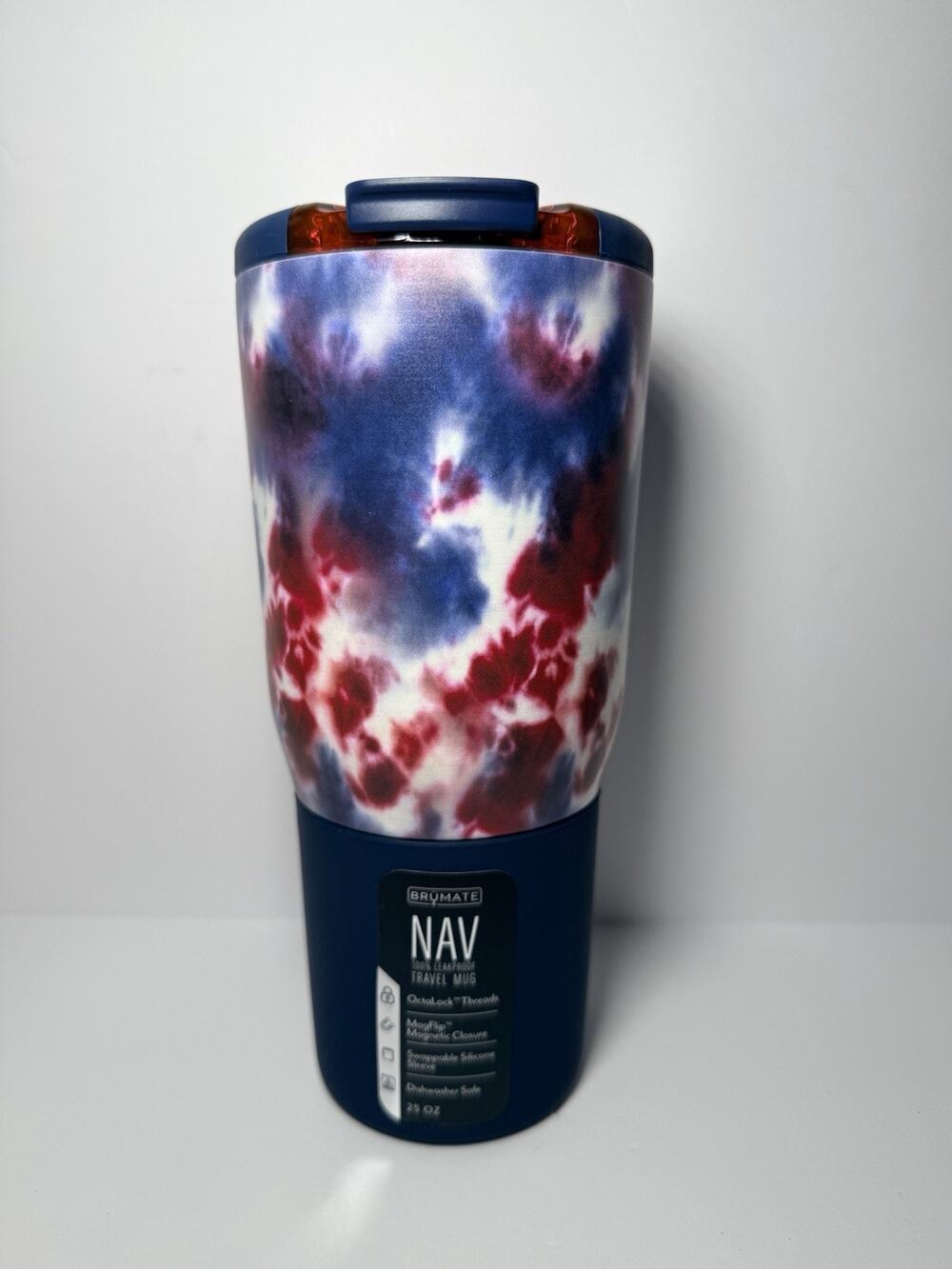 Brumate STAR BURST RED WHITE BLUE TIE DYE 25oz Nav Tumbler Mug NWT NIB